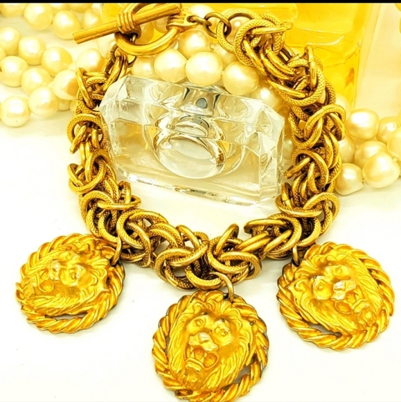 Vintage Rare Anne Klein Lion Charm Statement Bracelet
